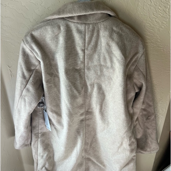 CYRUS Tan Double Breasted Fuzzy Long Winter Jacket - Picture 2 of 4